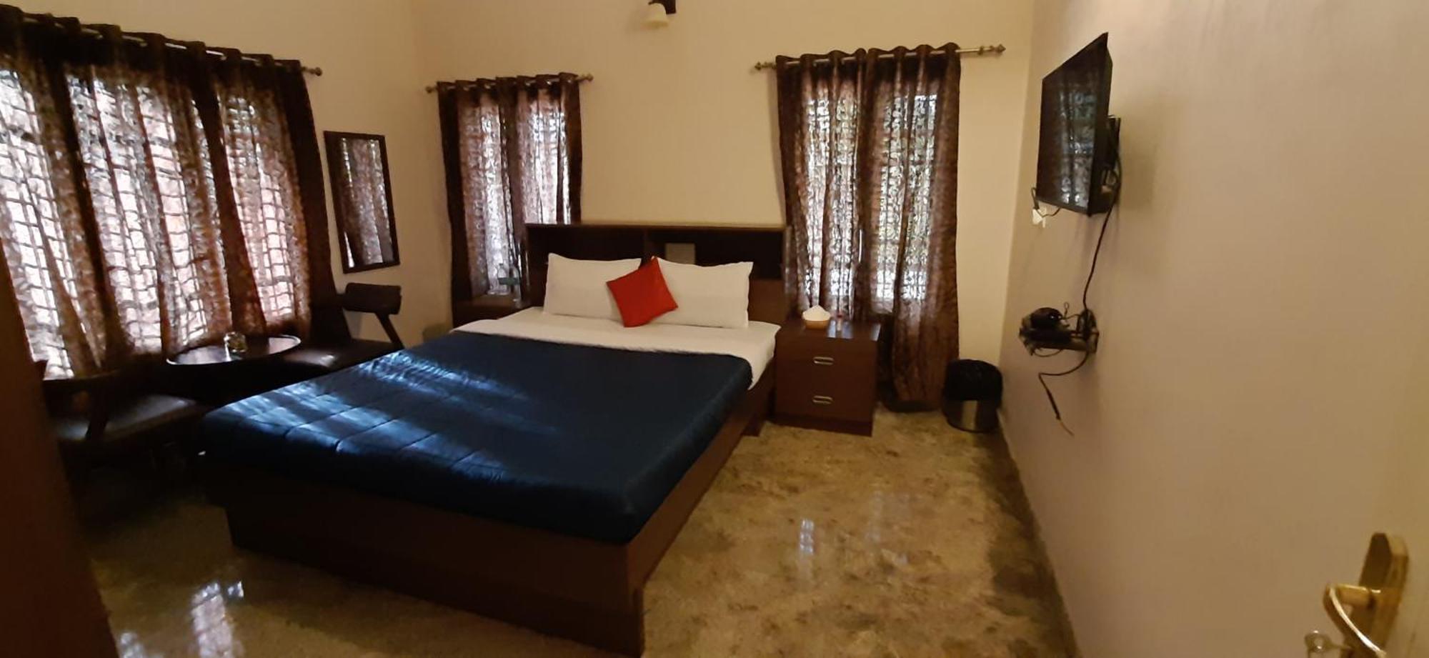 The Vintage Chikmagalur Apartment Room photo